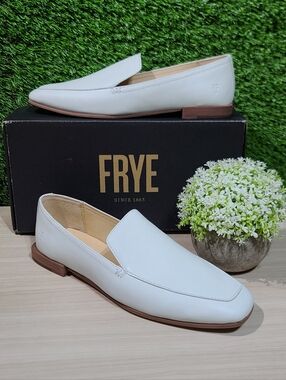 Frye Claire Venetian White Loafers - US Women's 7.5 NEW